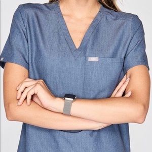 Figs Catarina top in heather denim